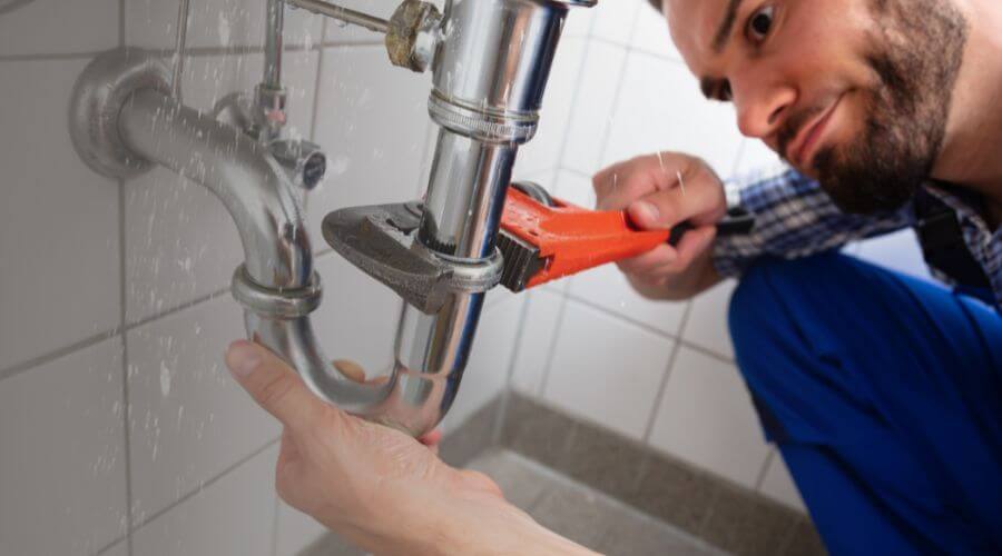 Professional same day plumber services in Bryant, IA
